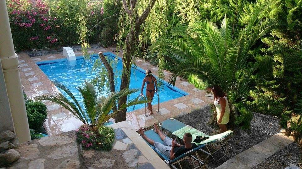Mikros Paradisos Szomatász Kültér fotó